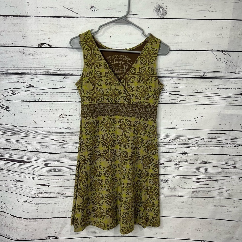 Life is Good womens 4 dress pullover v neck fit and flare